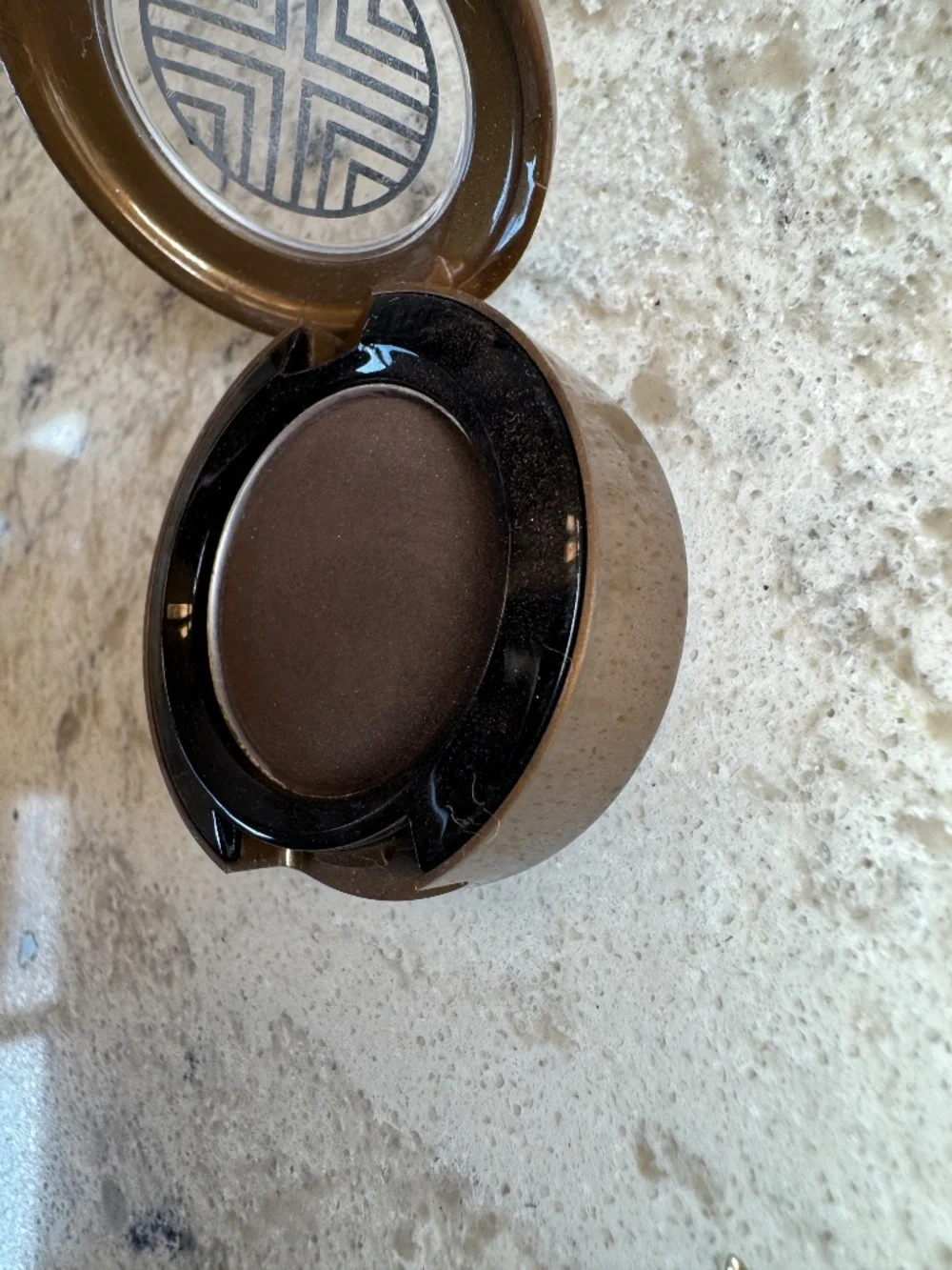 MAC Cosmetics pre owned